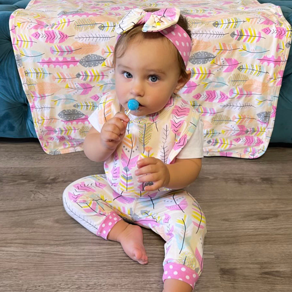 2 Pc Cotton Annloren Baby Girls Feather Blanket & Bib Gift Set