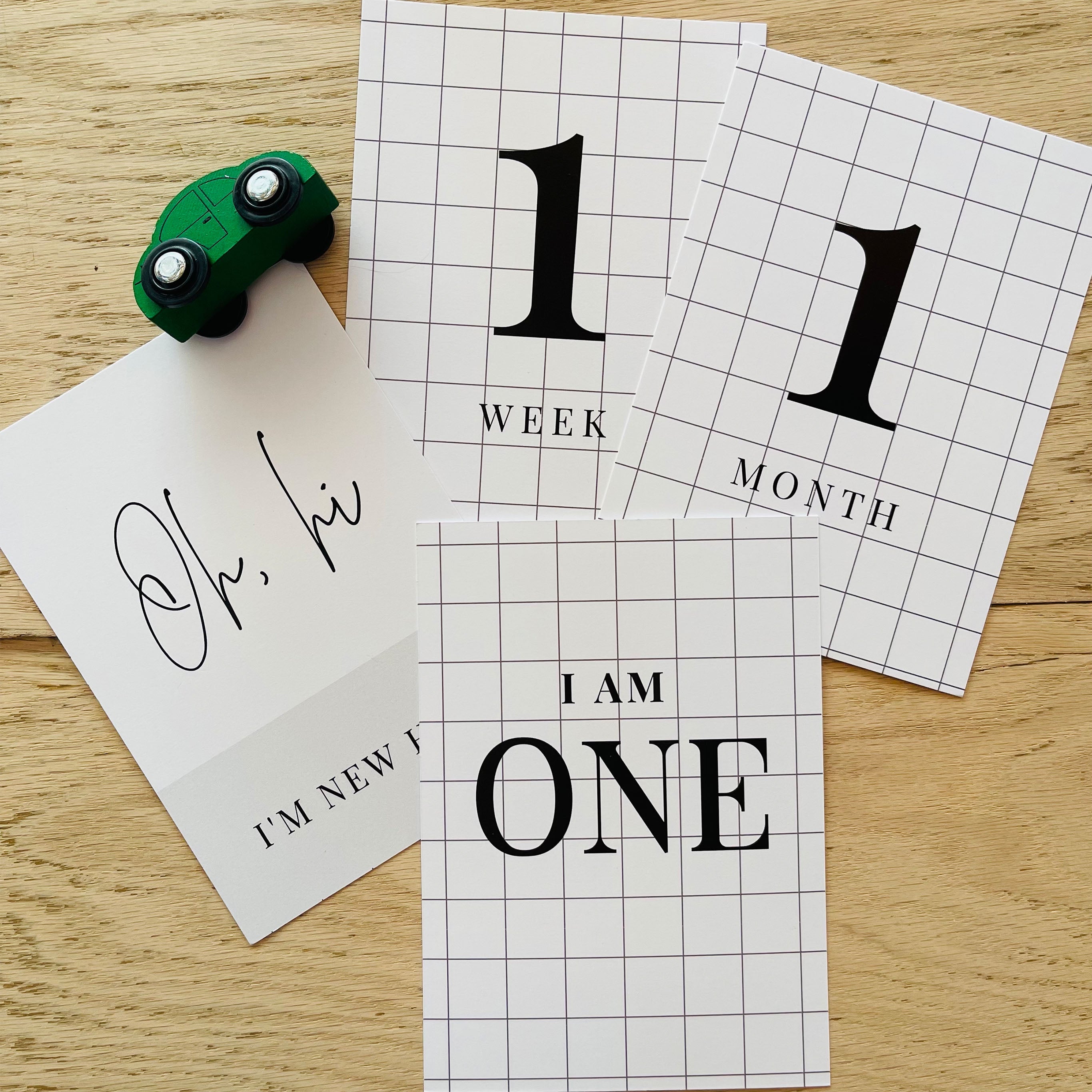 Checkered Baby Milestone Card Set
