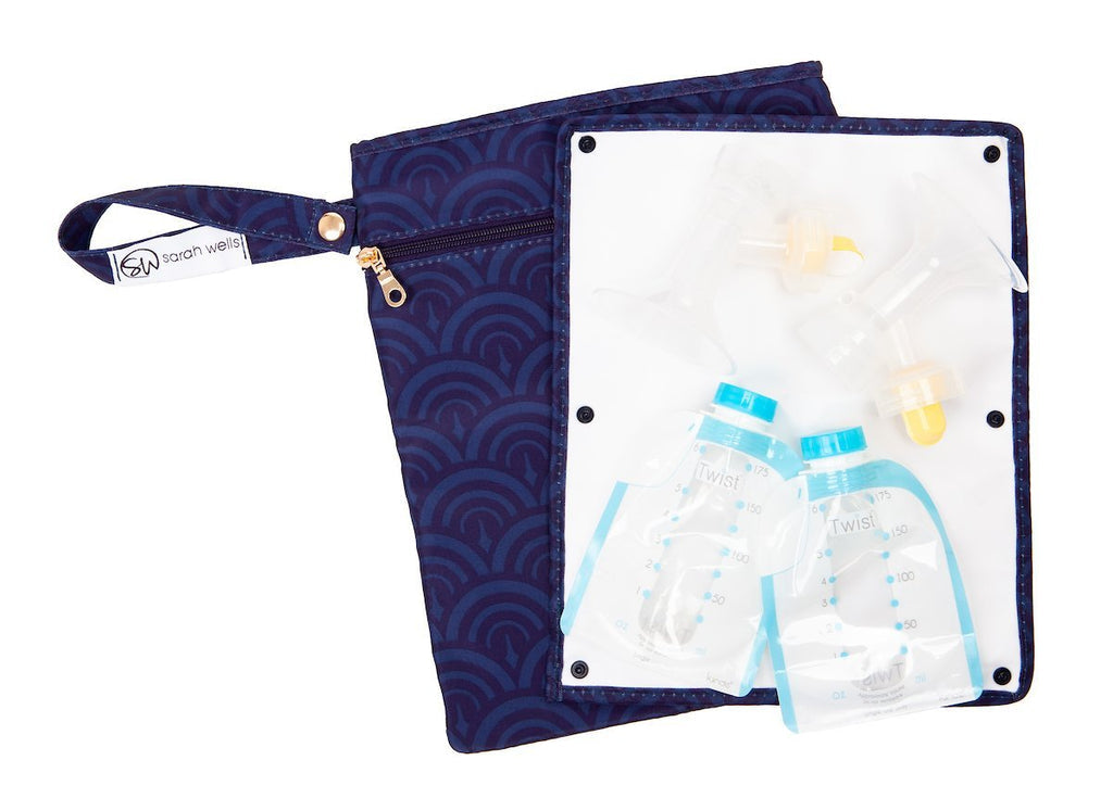 BPA-free Deco Pumparoo Wet & Dry Bag with Staging Mat