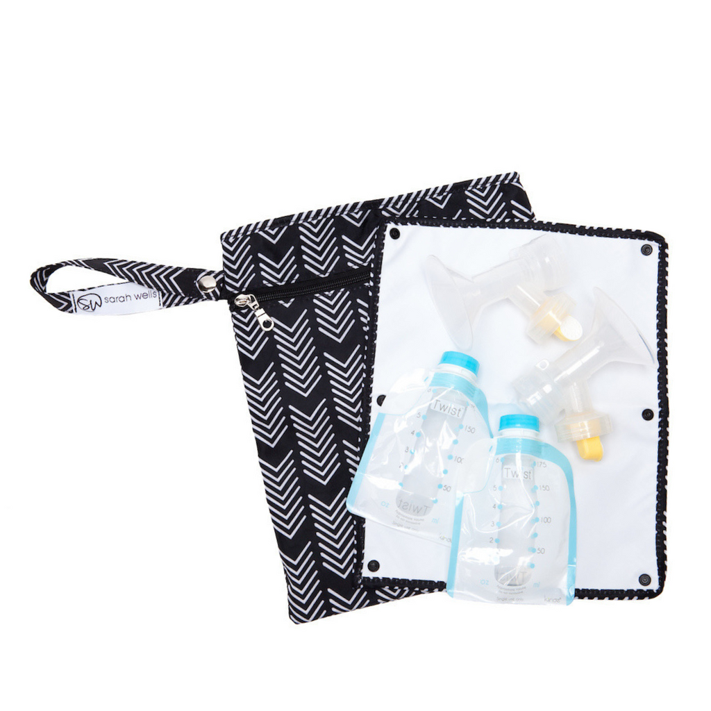 Black And White Pumparoo Wet & Dry Bag with Staging Mat